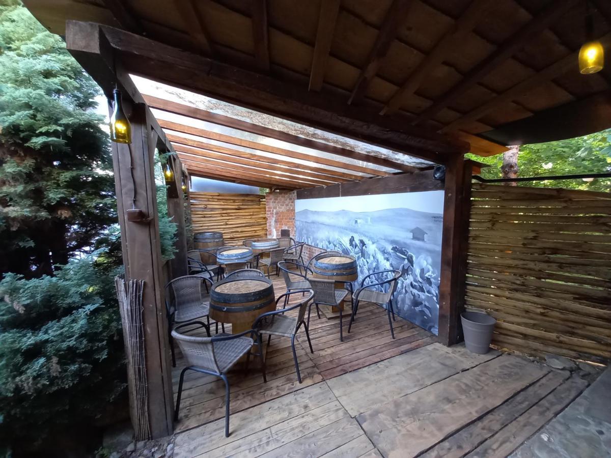 Dom Winiarza Villa Krosno Exterior photo